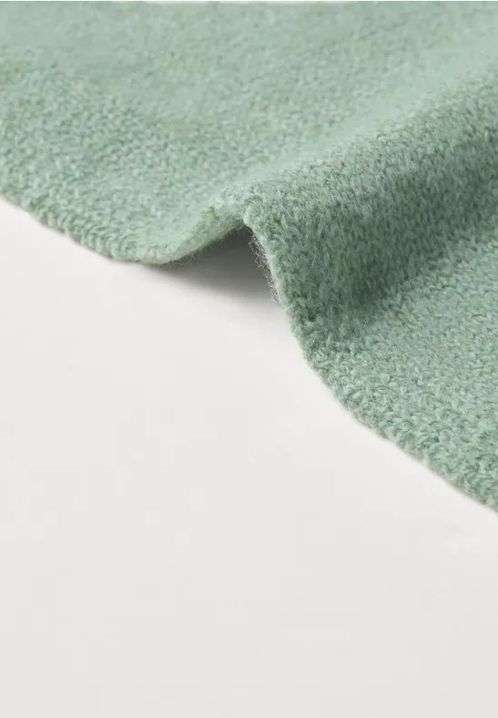 Strickschal in Diamantform grayed mint mel.