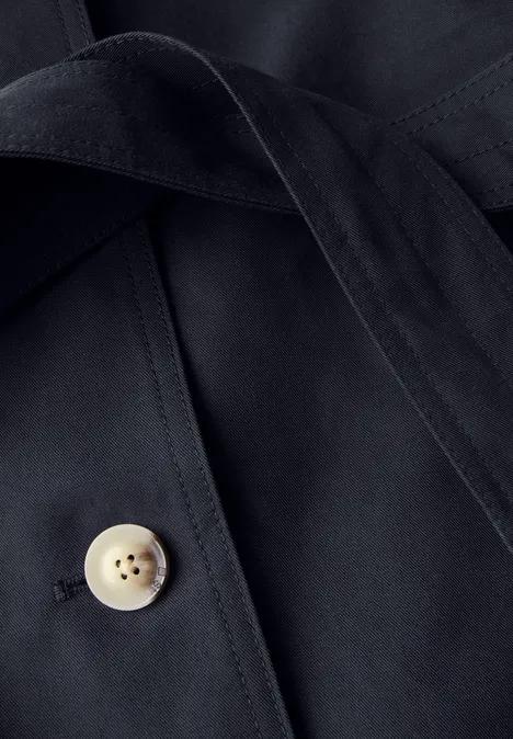 Trench-coat gravity blue
