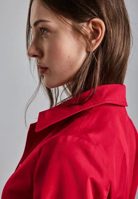 Trench-coat strong red