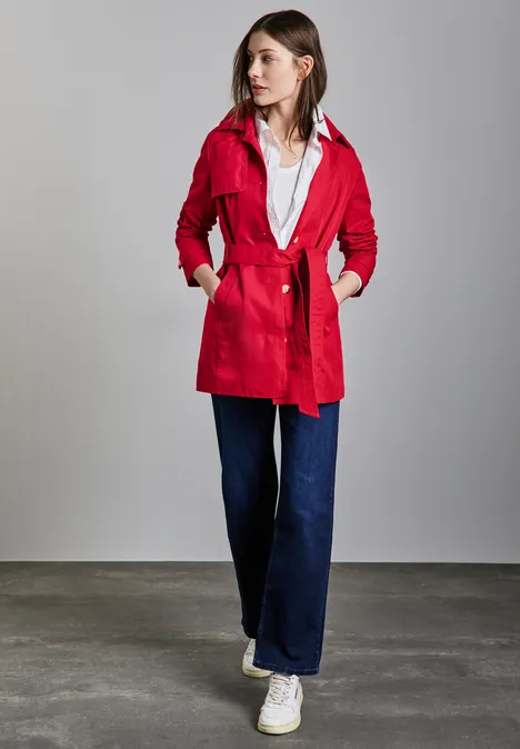 Trench-coat strong red
