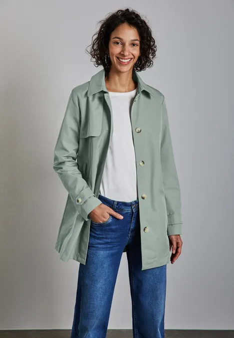 Trench-coat mint green