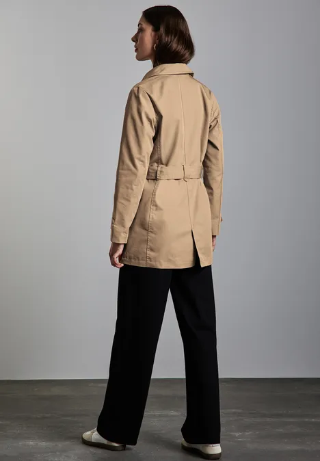 Trench-coat desert beige