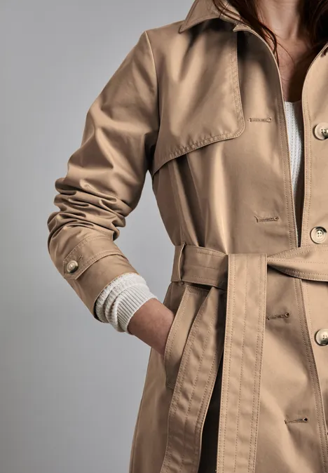 Trench-coat desert beige
