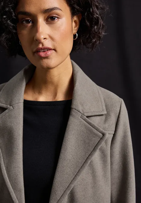 Veste courte à revers cosy Sandy Mocca Mel.