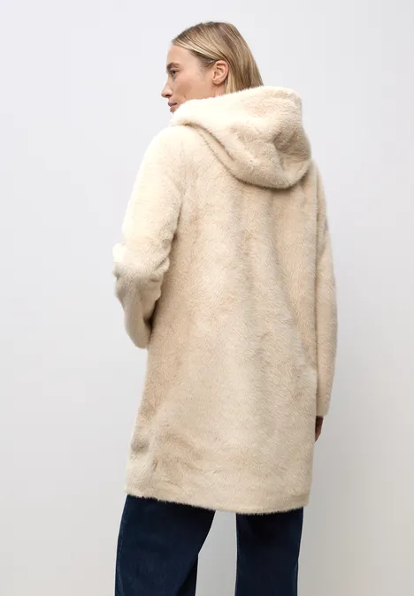 Fake Fur Mantel mit Kapuze pastel sand