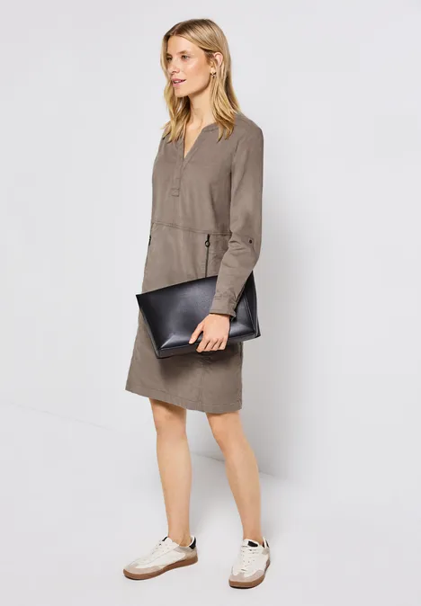 Cordkleid mit Split Neck bark brown
