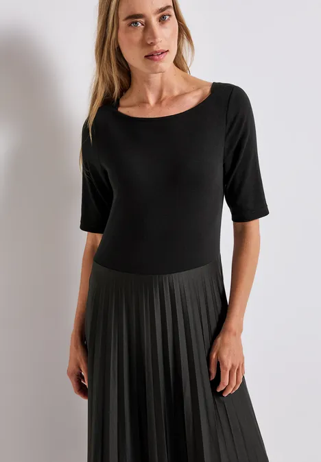 Jurk van materiaalmix Black