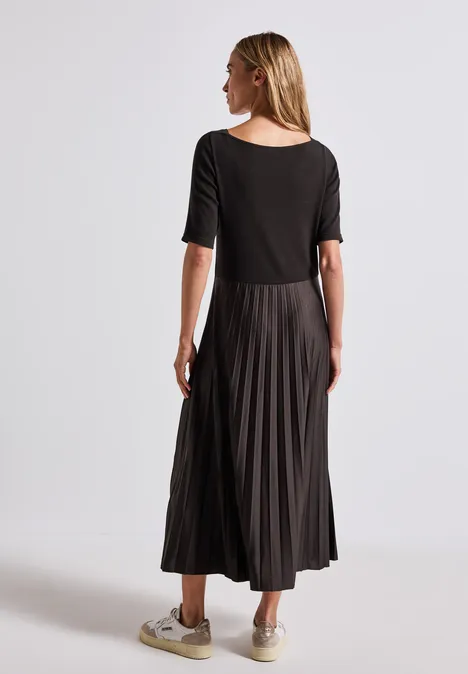 Jurk van materiaalmix deep roast brown