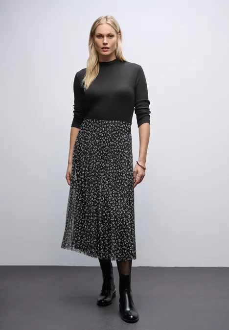 Kleid mit Plissée-Rock Black