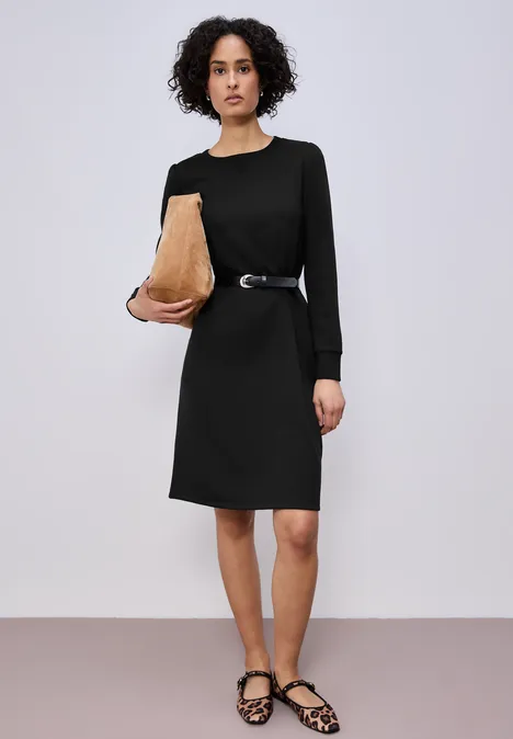 Kleid in Unifarbe Black