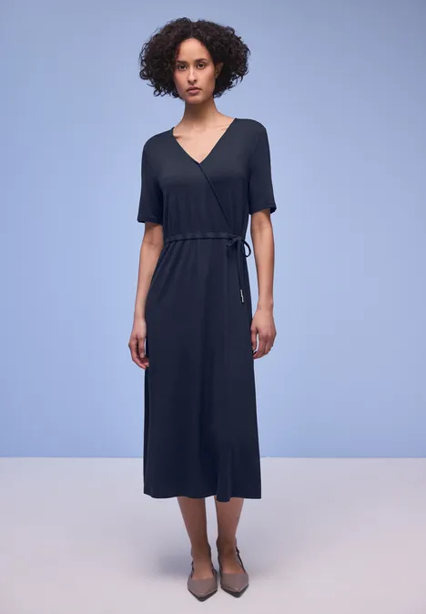 Robe midi avec détail cache-cœur shadowed navy