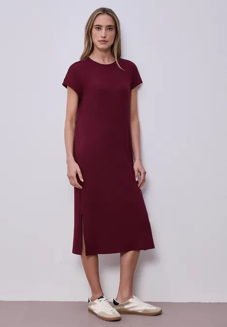 Midi-Kleid aus Jersey in Rippstruktur truffle red