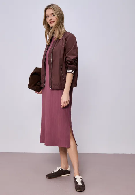 Sukienka midi z dżerseju o strukturze w prążki dark clouded blush