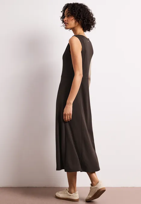 Midi-Kleid ohne Ärmel in Unifarbe espresso brown
