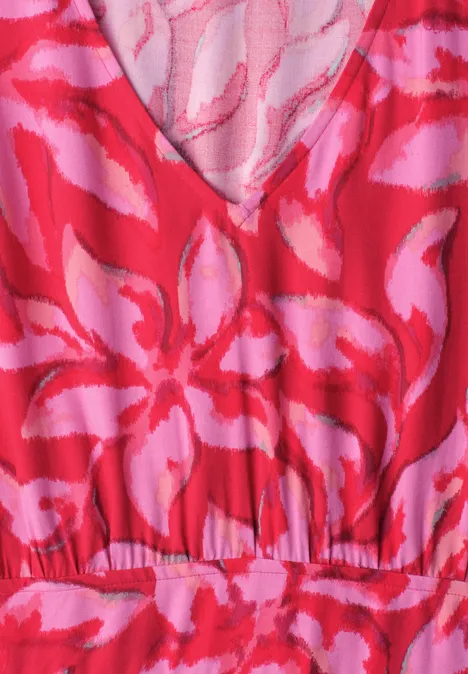 Midi-Kleid mit Print und Smok-Detail salsa red Rotes Kleid mit pinkem Blumenmuster und V-Ausschnitt, tailliert mit elastischem Bund.