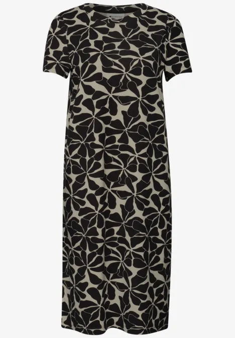 Zwarte midijurk met korte mouwen, beige bloemenbladmotief en ronde halslijn.