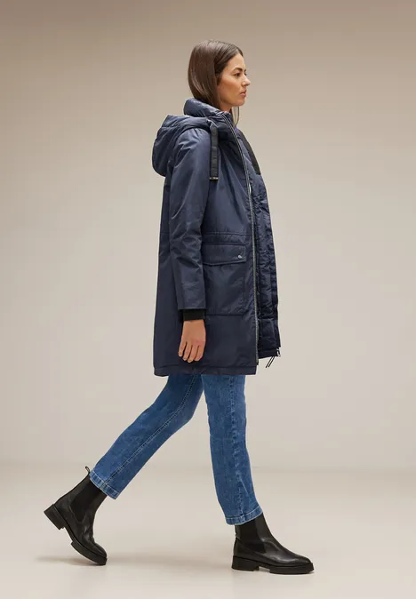 Glänzende Longjacke gravity blue