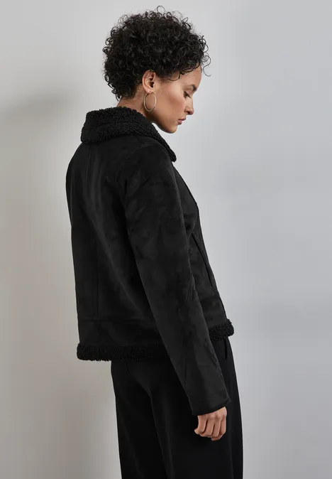 Kurze Jacke mit Teddy-Fell Black