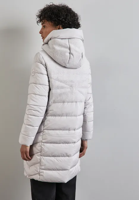 Gefütterte Steppjacke metallic grey