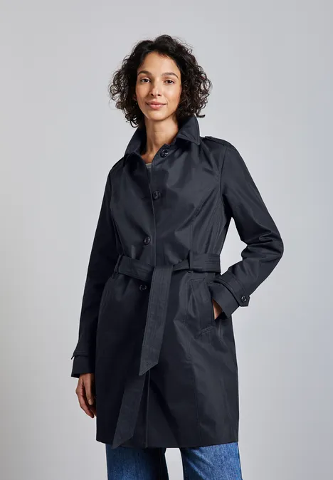 Trench-coat gravity blue