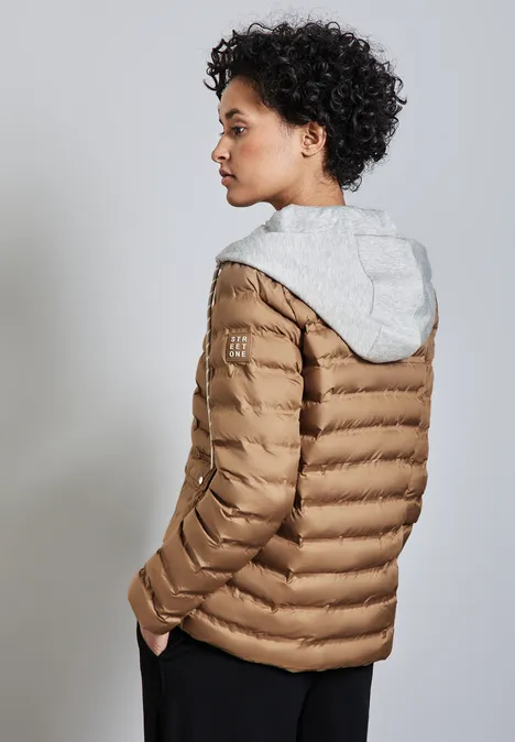 Jacke mit abnehmbarer Kapuze creamy brown