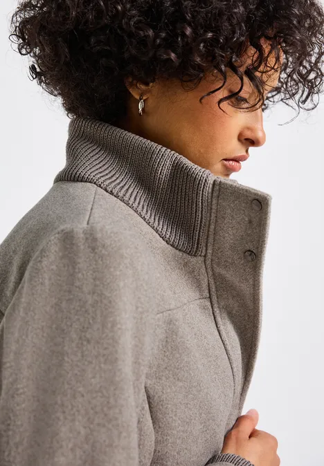 Kurzmantel mit Strickdetails Sandy Mocca Mel.