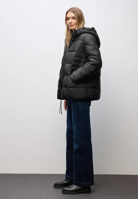 Kurze Steppjacke Black