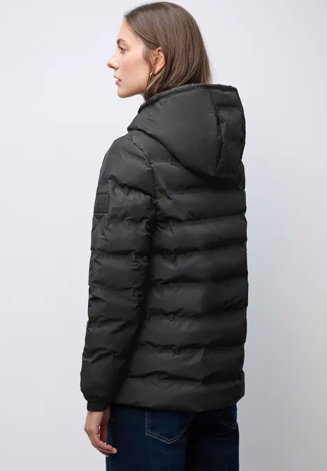 Jasje met gelijmde naden Black