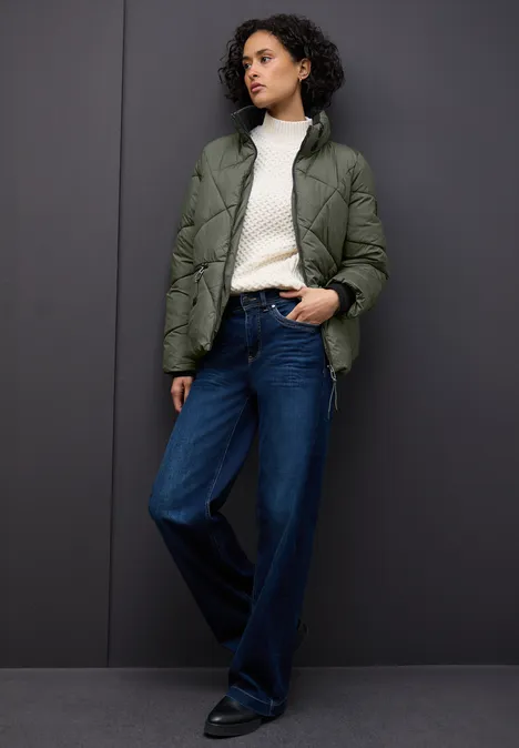 Kurze Steppjacke cypress green