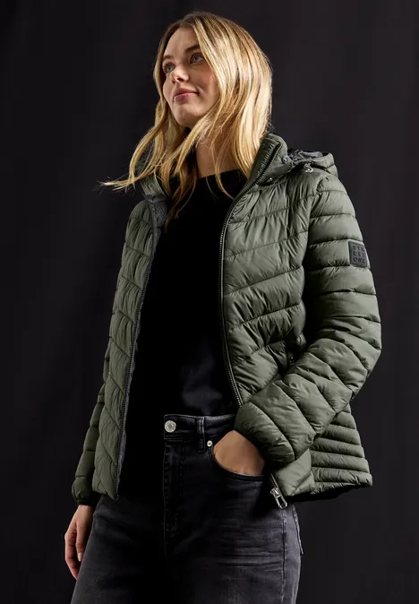 Jacke mit abnehmbarer Kapuze cypress green