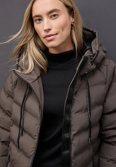 Jacke mit geklebten Nähten nomad brown