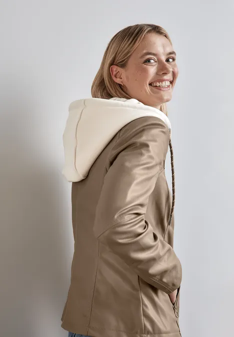 Jacke in Leder-Optik rich mocha