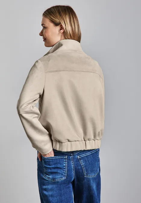 Kurze Velours-Jacke pearly sand