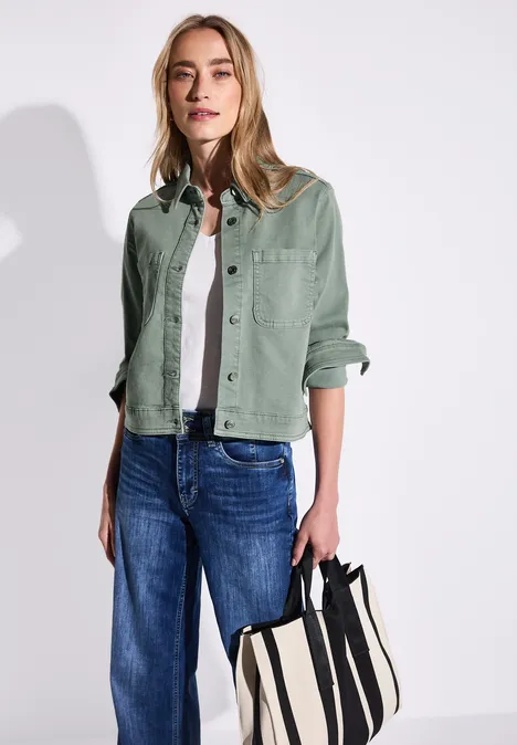 Veste en jean avec poches poitrine Olive Washed