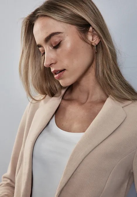 Blazer mit Raffung sheer beige mel.