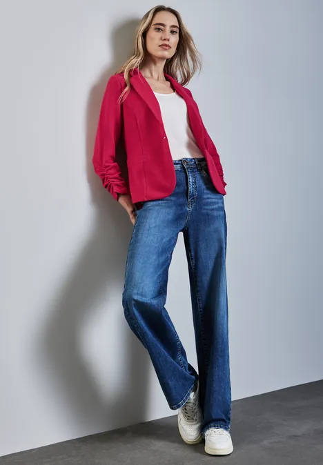 Blazer avec fronces power berry