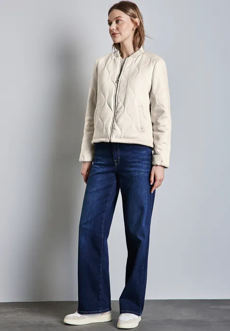 Velours Steppjacke smooth sand beige