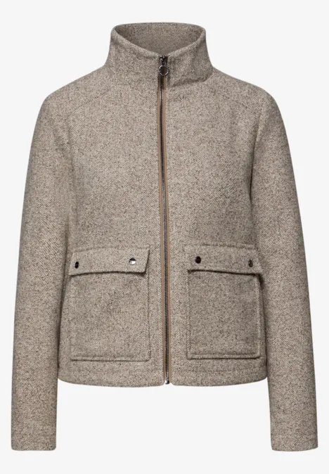 Jas met opstaande kraag light terra mocha mel.