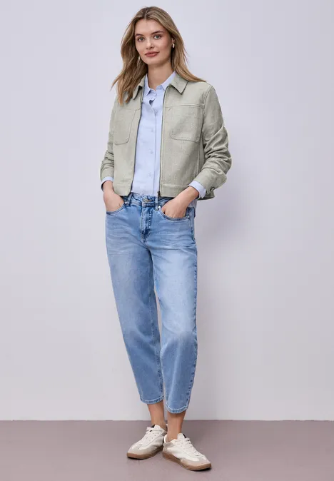 Jas met visgraatmotief en ritssluiting smoke beige