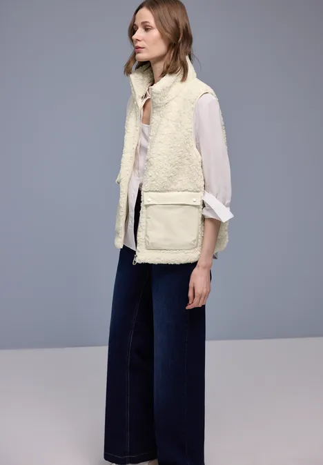 Weste mit Patch Pockets eggshell ecru