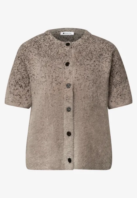Kurzärmlige Teddy-Strickjacke in Beige mit Knöpfen