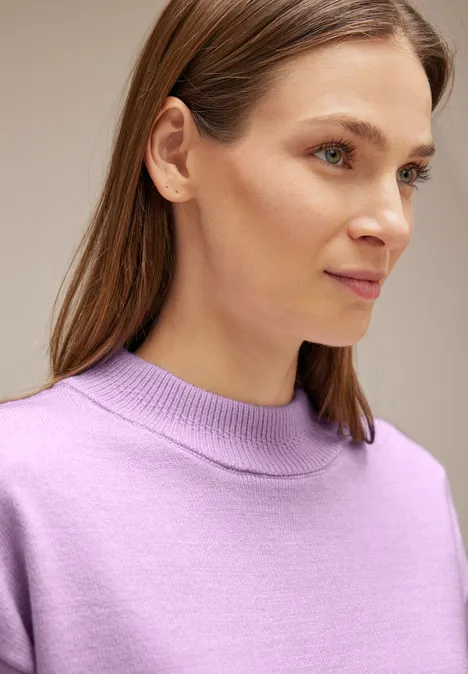 Trui met opstaande kraag soft pure lilac melange