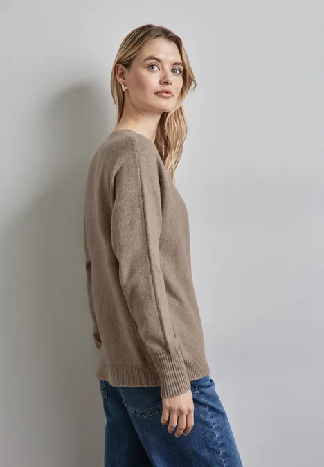 Dolman Pullover mocha glow mel.