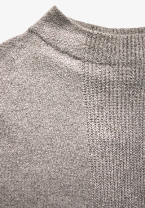 Pullover mit Strukturmix breezy beige mel.