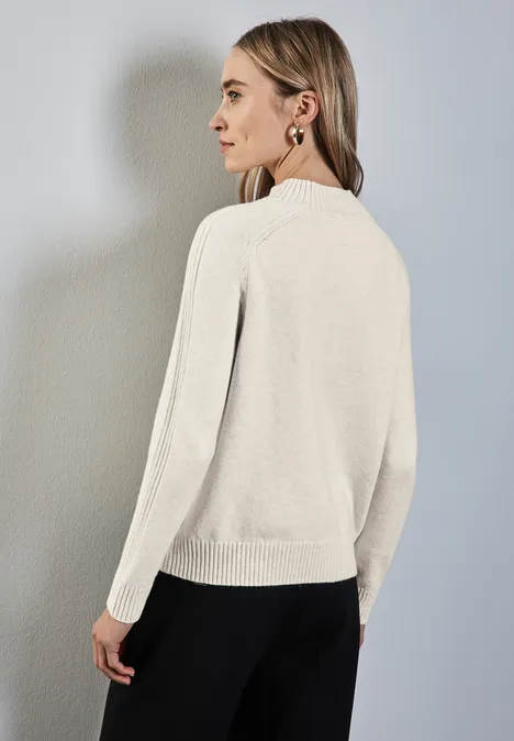Pullover mit Stehkragen cream white melange