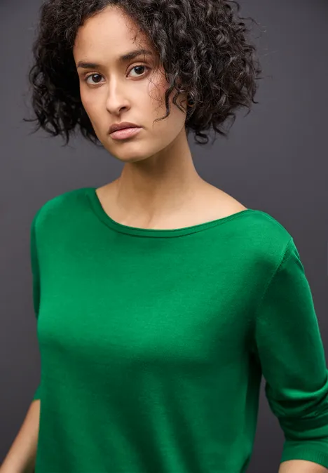 Strickpullover glowing green