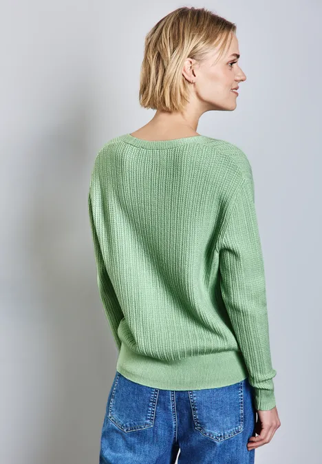 Kuscheliger V-Neck Pullover milky green mel.