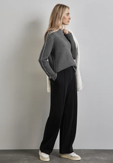 Pullover mit Kontrastdetail echo grey mel.