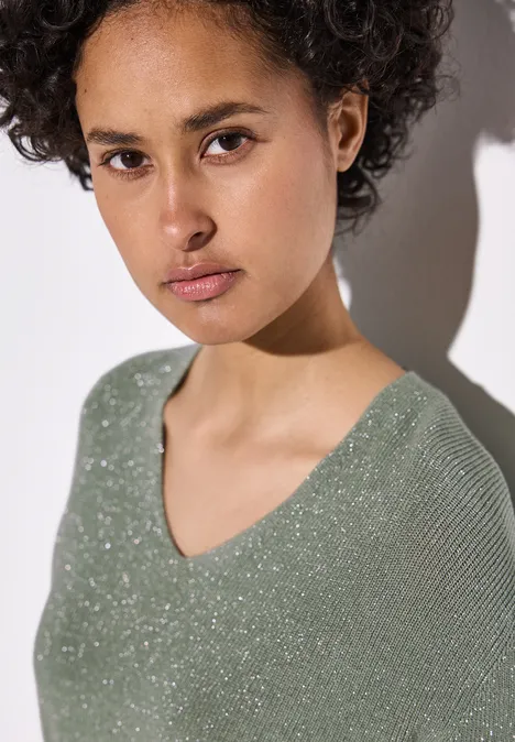 Glitzernder Pullover dusty milky green