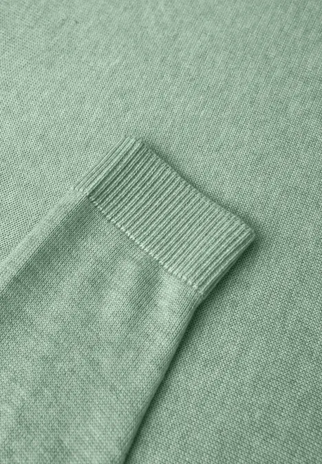 V-Neck Pullover serene green mel.